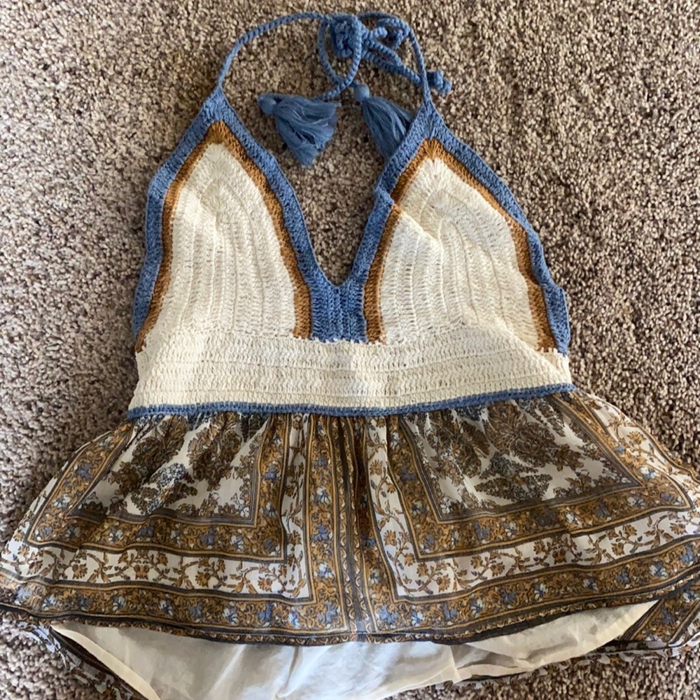 American Eagle halter top. Super cute xs